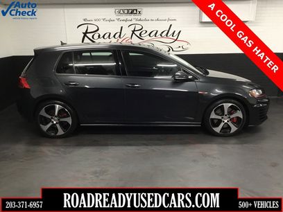 Used 2017 Volkswagen GTI SE