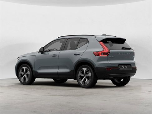 New 2026 Volvo XC40 B5 Plus w/ Protection Package Premier image 3