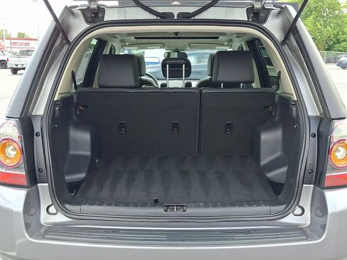 Used 2013 Land Rover LR2 AWD/4WD image 27