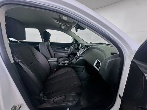 Used 2016 Chevrolet Equinox LS FWD image 28
