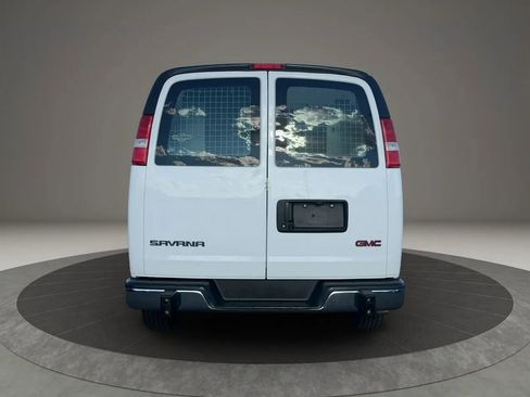 Used 2020 GMC Savana 2500 w/ Driver Convenience Package image 5