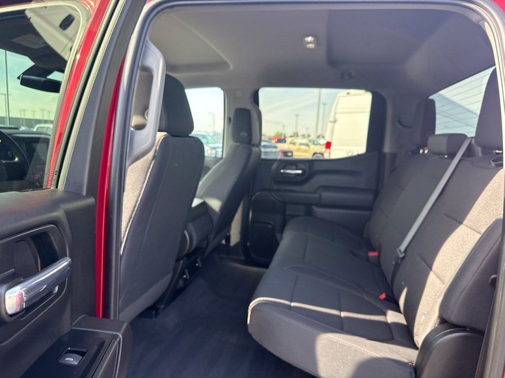 Used 2019 Chevrolet Silverado 1500 Custom Trail Boss w/ Custom Convenience Package AWD/4WD image 15
