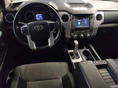 Used 2017 Toyota Tundra SR5 w/ SR5 Upgrade Package RWD image 22