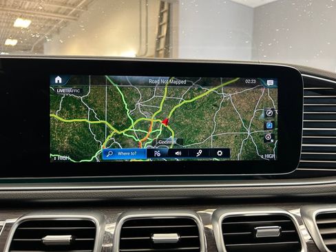 Used 2021 Mercedes-Benz GLE 350 4MATIC image 13