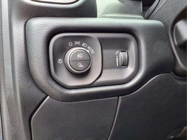 New 2026 RAM 2500 Tradesman AWD/4WD image 18