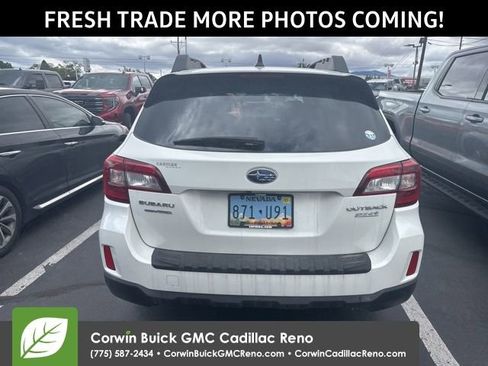 Used 2017 Subaru Outback 2.5i Premium AWD/4WD image 3