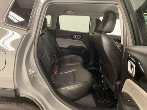 Used 2022 Jeep Compass Limited AWD/4WD image 26