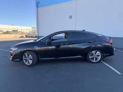 Used 2019 Honda Clarity Plug-In Hybrid image 17