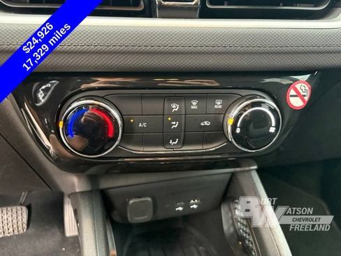 Used 2026 Chevrolet TrailBlazer LT AWD/4WD image 19