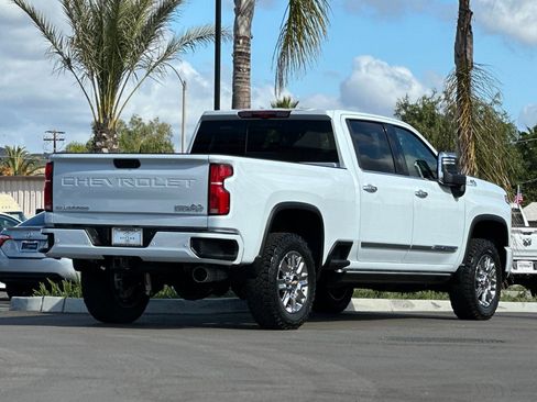 New 2026 Chevrolet Silverado 2500 High Country w/ High Country Premium Package AWD/4WD image 4
