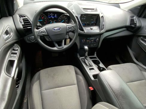 Used 2017 Ford Escape SE w/ Equipment Group 201A image 11