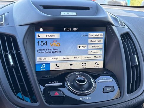 Used 2017 Ford Escape Titanium image 24