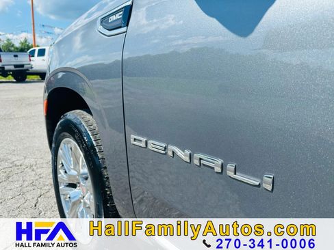 Used 2021 GMC Yukon Denali RWD image 9