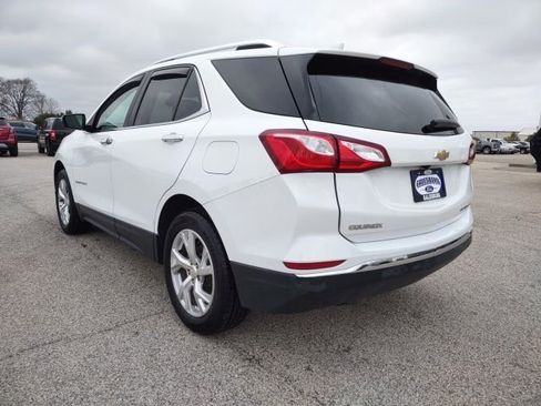 Used 2021 Chevrolet Equinox Premier AWD/4WD image 3