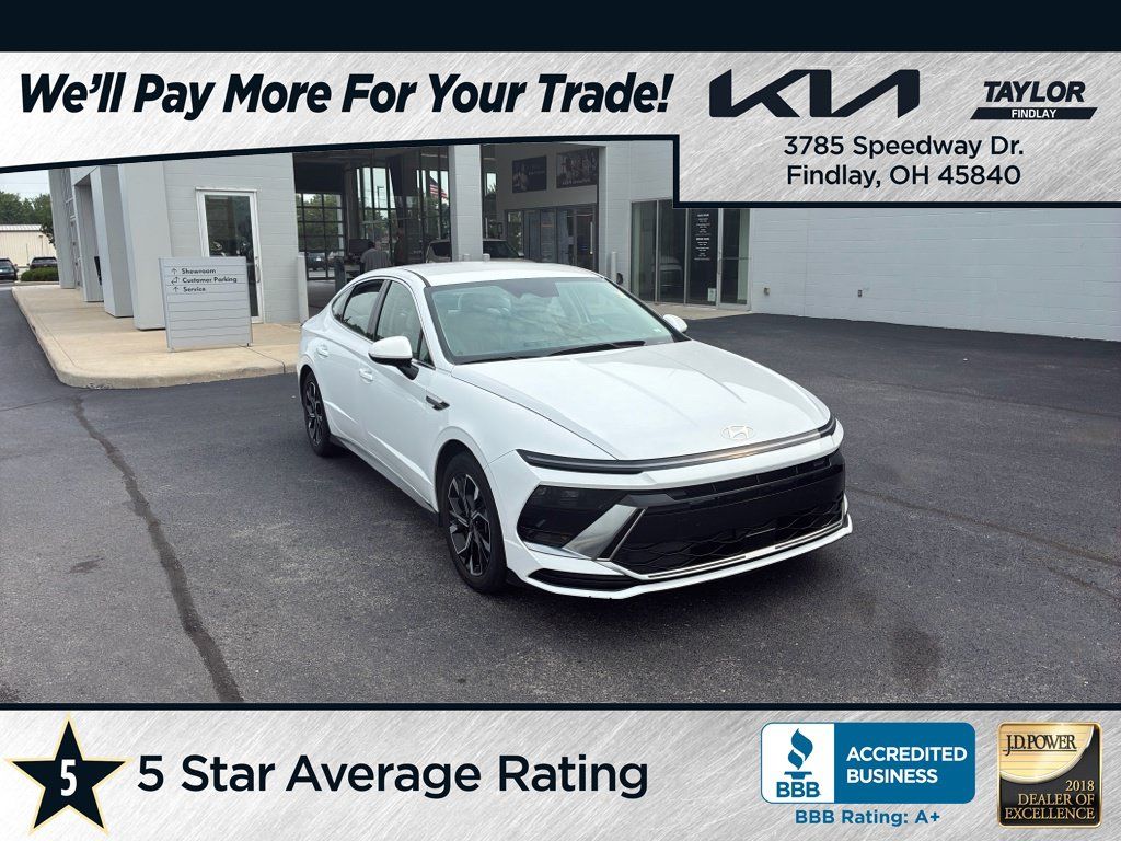 Used 2024 Hyundai Sonata SEL FWD image 1