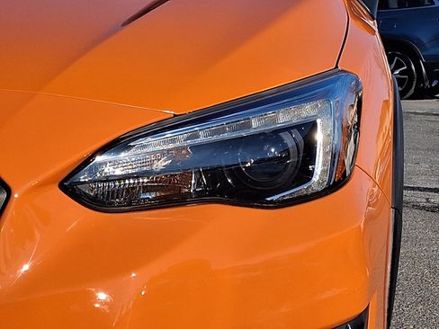 Used 2018 Subaru Crosstrek 2.0i Limited image 9