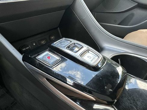 Used 2021 Hyundai Sonata Limited FWD image 34