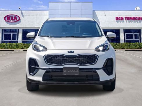 Certified 2022 Kia Sportage LX FWD image 2