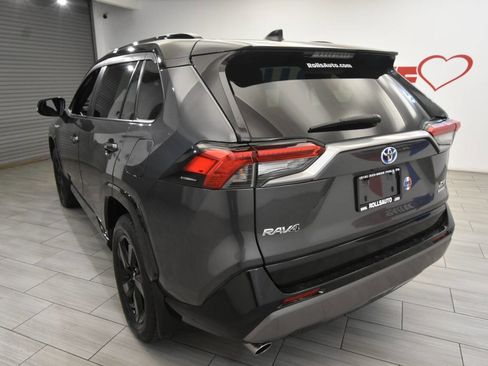 Used 2021 Toyota RAV4 XSE image 3