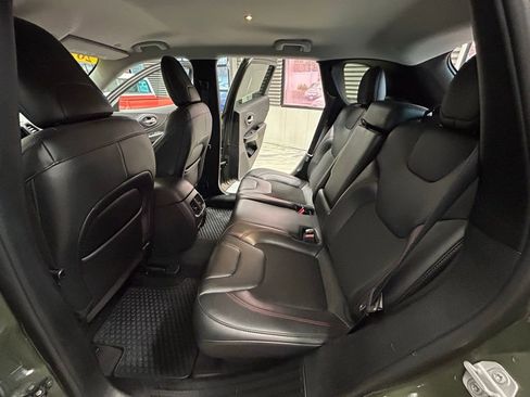 Used 2020 Jeep Cherokee Trailhawk w/ Cold Weather Group image 50