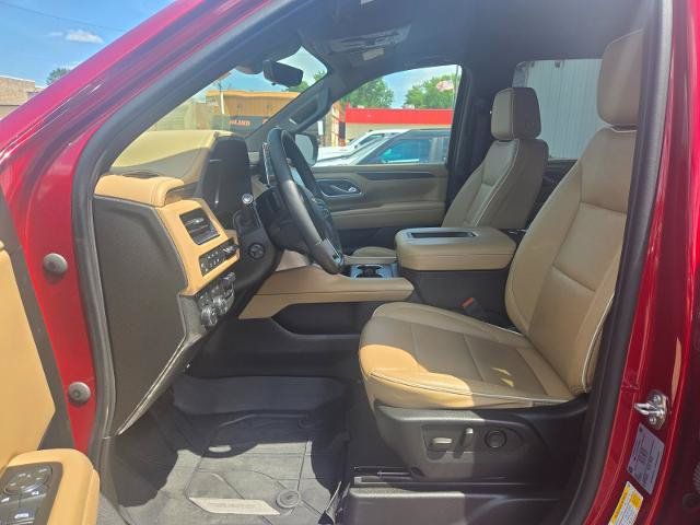 Used 2023 Chevrolet Tahoe Premier AWD/4WD image 21