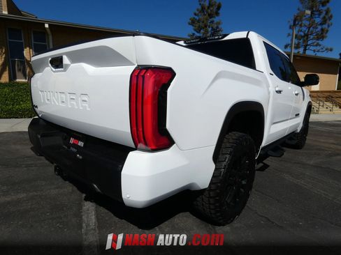 Used 2024 Toyota Tundra Limited AWD/4WD image 9