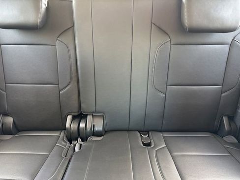 Used 2020 Chevrolet Tahoe Premier image 17