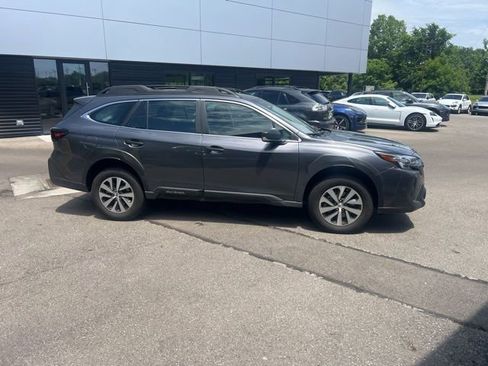 Certified 2025 Subaru Outback w/ Popular Package #1A AWD/4WD image 2