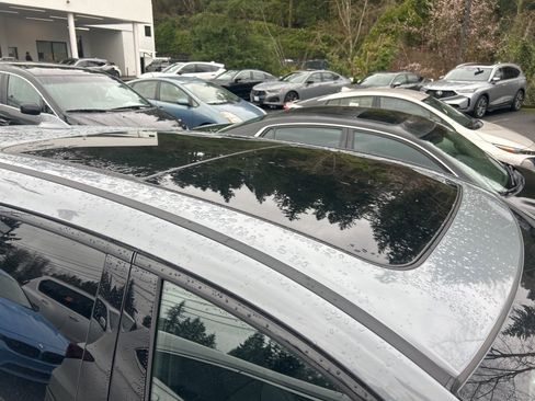 Used 2025 Acura RDX A-Spec image 11