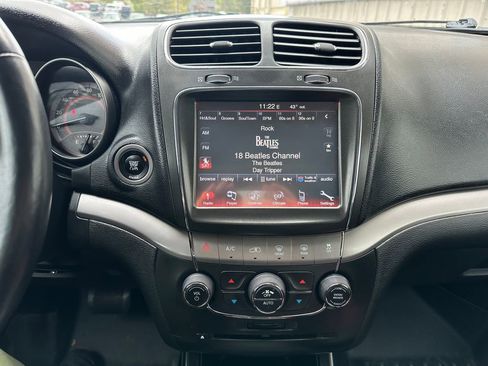 Used 2015 Dodge Journey Crossroad w/ Driver Convenience Group AWD/4WD image 7