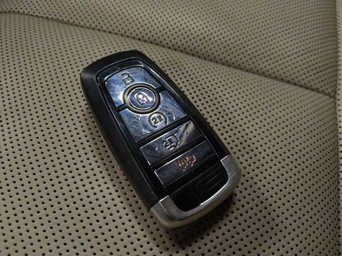 Used 2020 Lincoln Aviator Reserve w/ Elements Package Plus RWD image 32