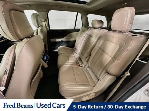 Certified 2020 Lincoln Aviator Reserve w/ Elements Package Plus AWD/4WD image 33