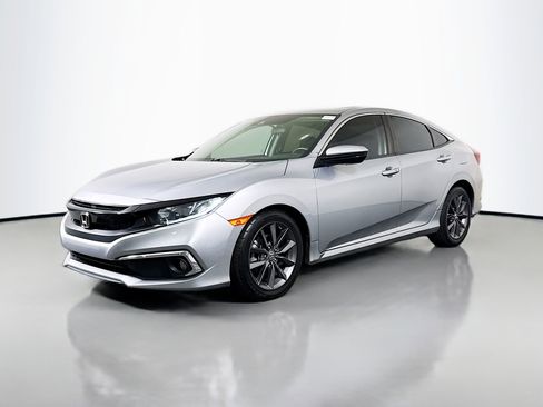 Used 2020 Honda Civic EX image 4
