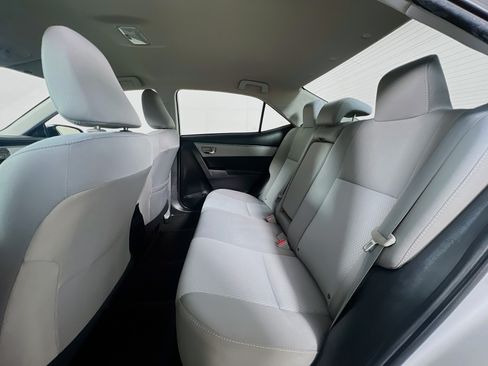 Used 2015 Toyota Corolla LE FWD image 20