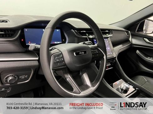 New 2025 Jeep Grand Cherokee Altitude w/ Trailer Tow Package image 23