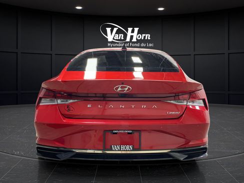 Used 2023 Hyundai Elantra Limited w/ Cargo Package FWD image 6