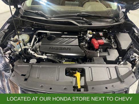 Used 2022 Nissan Rogue SV image 25