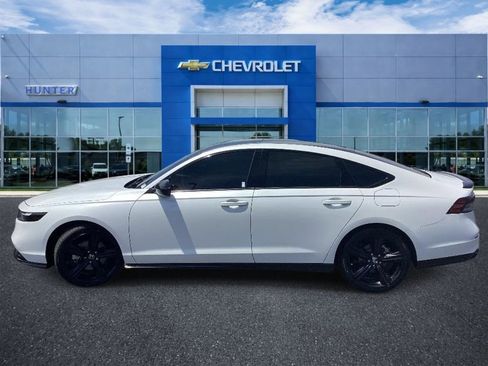 Used 2024 Honda Accord Sport image 6