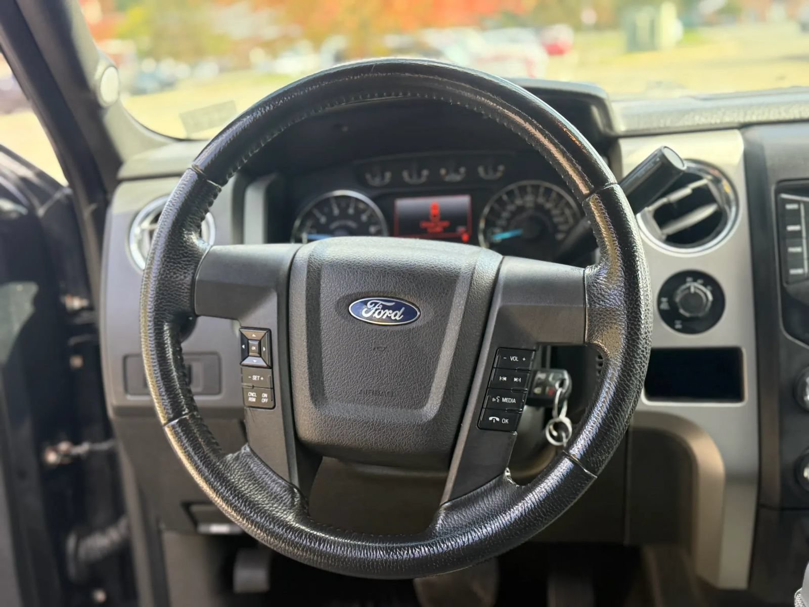 Used 2013 Ford F150 XLT w/ XLT Chrome Pkg AWD/4WD image 15
