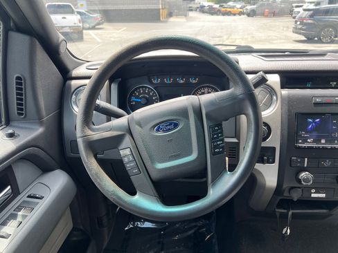 Used 2013 Ford F150 XLT AWD/4WD image 9