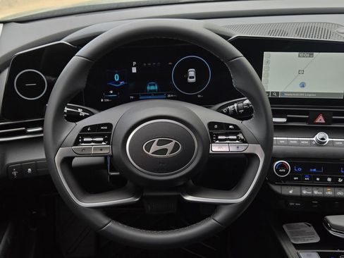 New 2026 Hyundai Elantra Limited FWD image 26