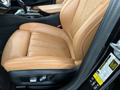 Used 2021 BMW 540i xDrive w/ Premium Package AWD/4WD image 7