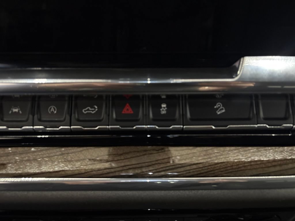 Used 2024 Chevrolet Silverado 1500 RST AWD/4WD image 24