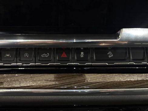 Used 2024 Chevrolet Silverado 1500 RST AWD/4WD image 24