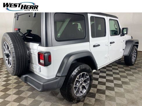 Used 2026 Jeep Wrangler Unlimited Sport AWD/4WD image 21