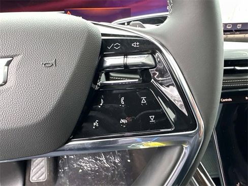 New 2026 Cadillac Escalade ESV Luxury w/ LPO, Radiant Package image 26