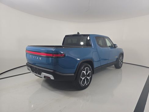 Used 2023 Rivian R1T Adventure AWD/4WD image 5