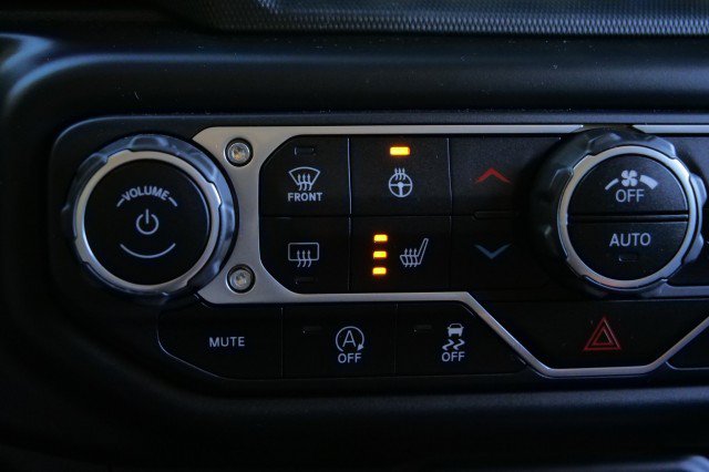 Used 2021 Jeep Wrangler Rubicon AWD/4WD image 19