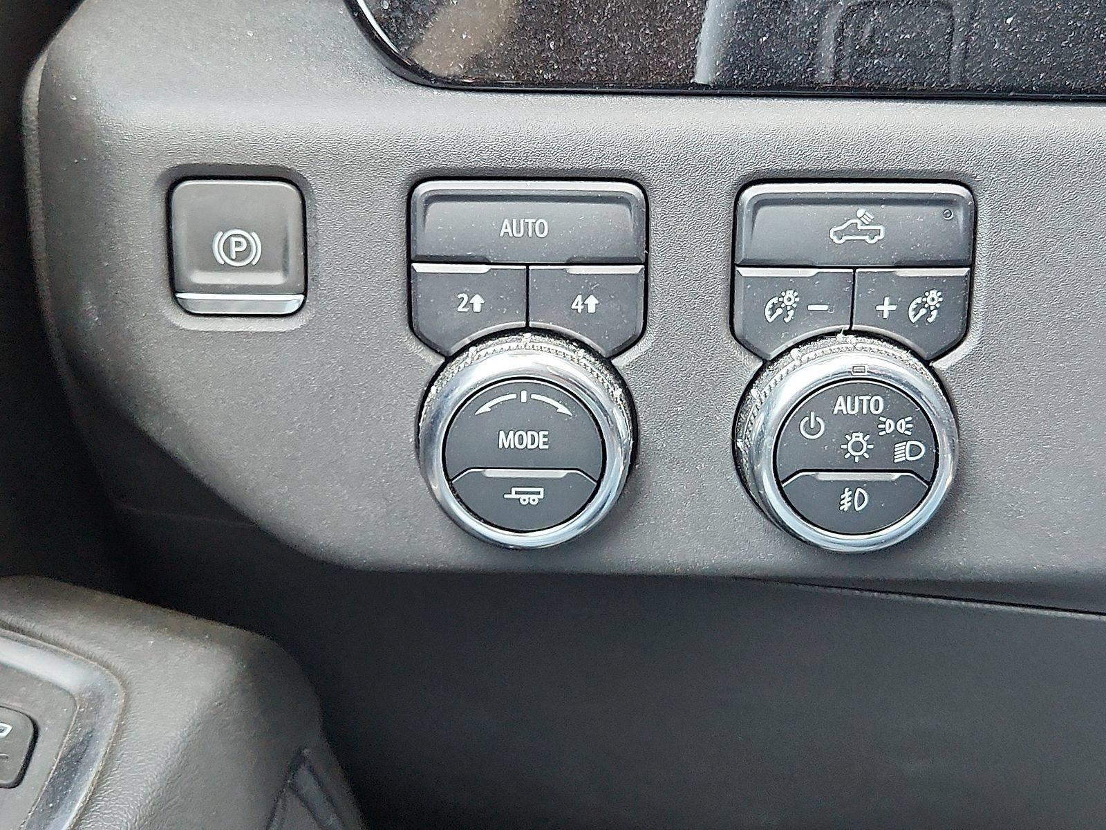 Used 2024 GMC Sierra 1500 Elevation AWD/4WD image 14