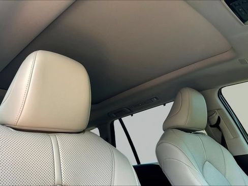 Used 2026 Toyota Grand Highlander FWD image 30